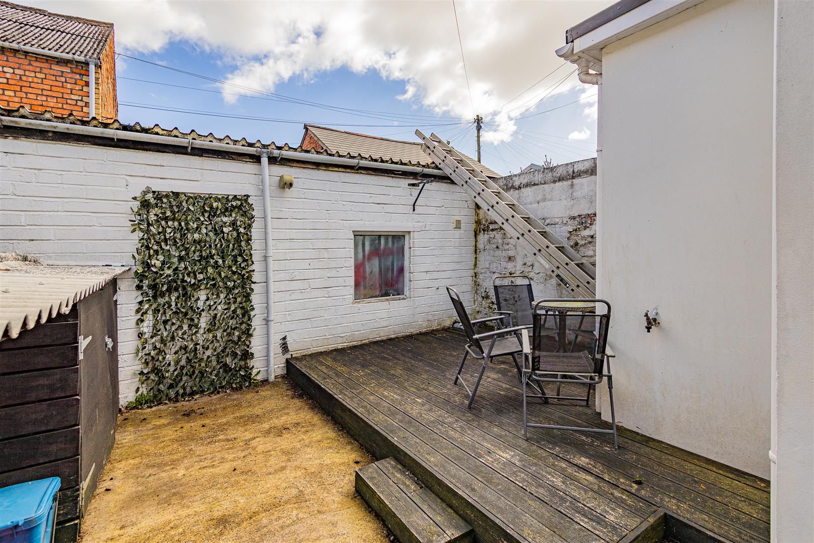 Lower Cathedral Road, Riverside, Cardiff — photograph 9